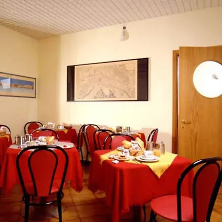 Hotel Martello 2*